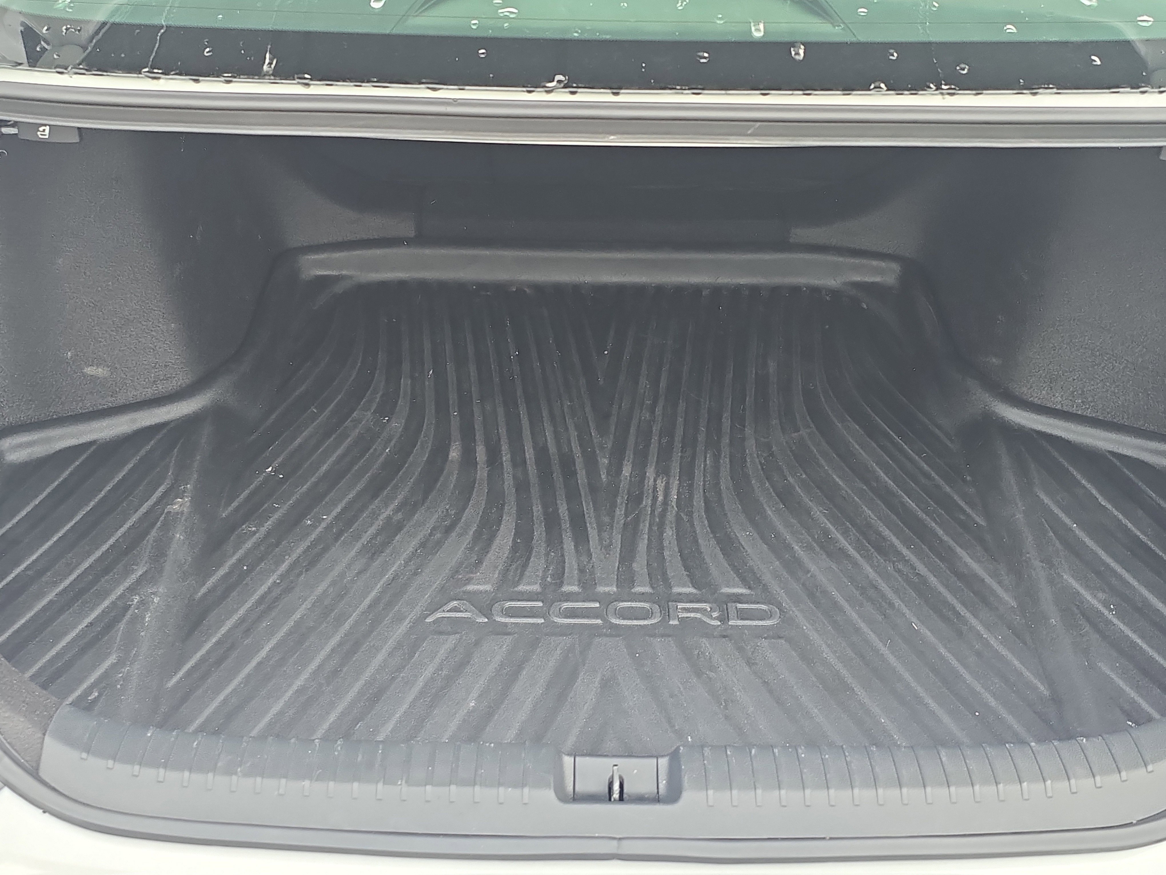 Certified 2023 Honda Accord EX image 6