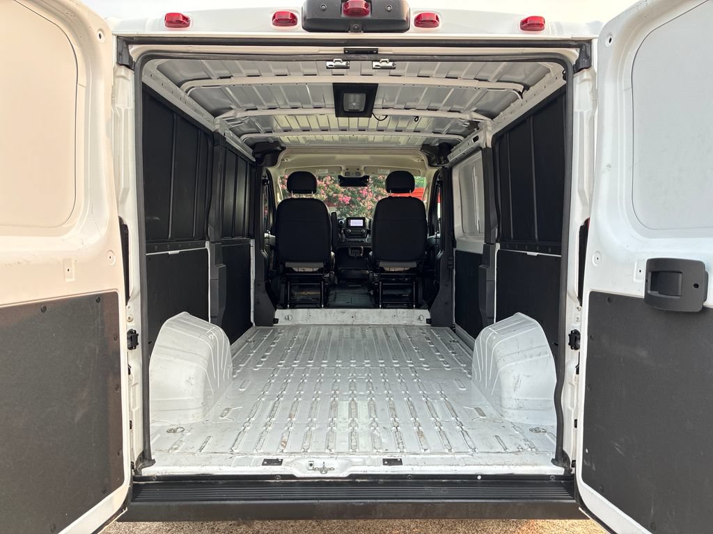 Used 2025 RAM ProMaster 2500 w/ Convenience Group FWD image 27