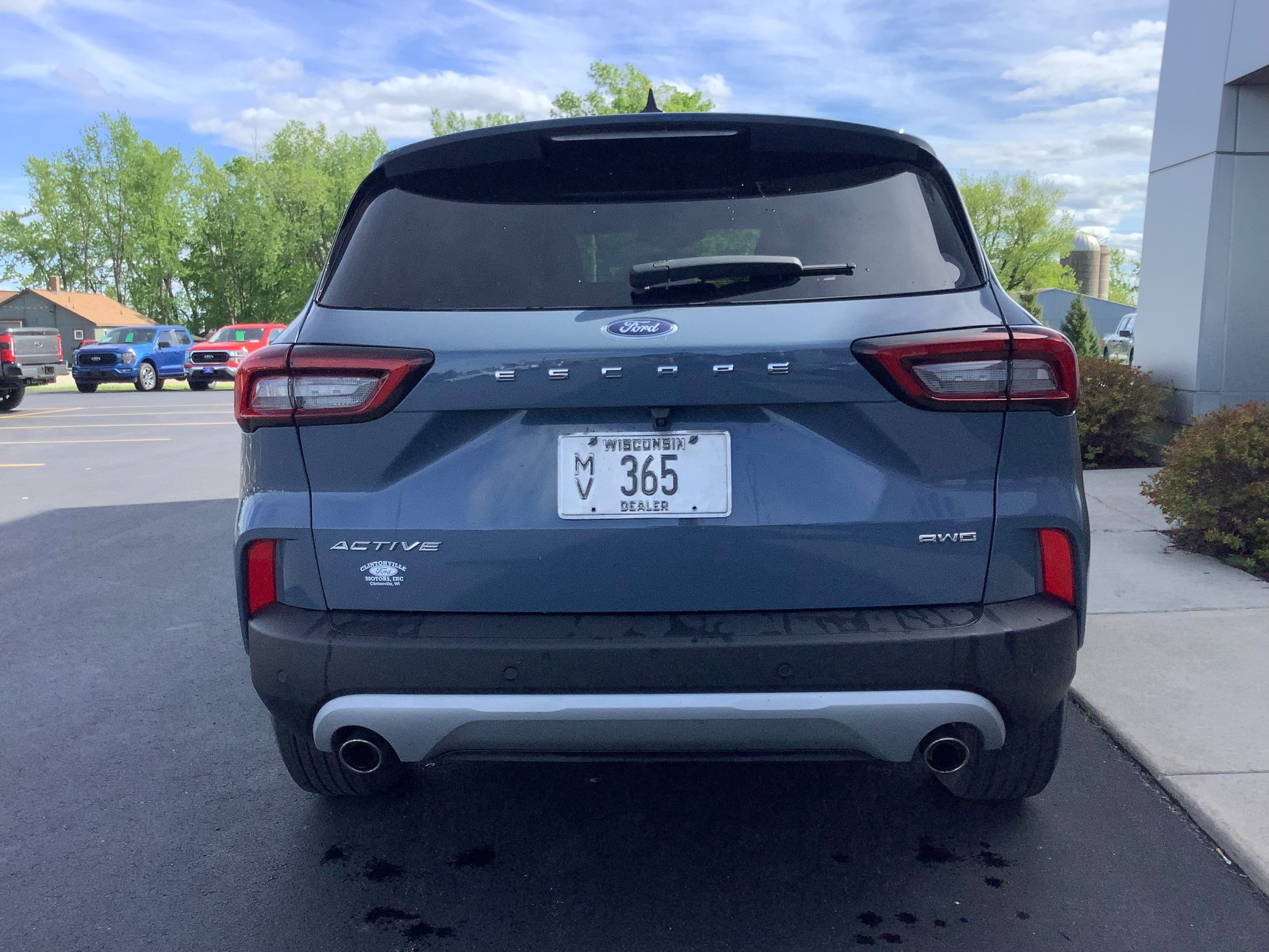 Certified 2023 Ford Escape Active w/ Tech Pack #2 AWD/4WD image 4