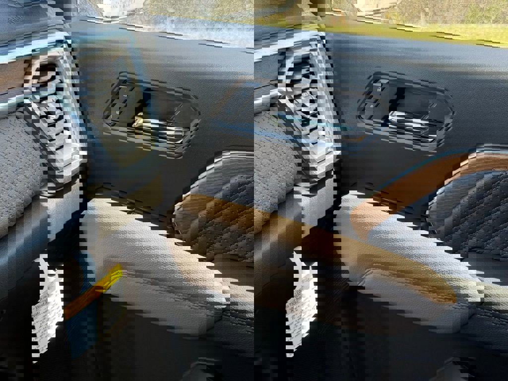 New 2026 GMC Canyon Denali image 33