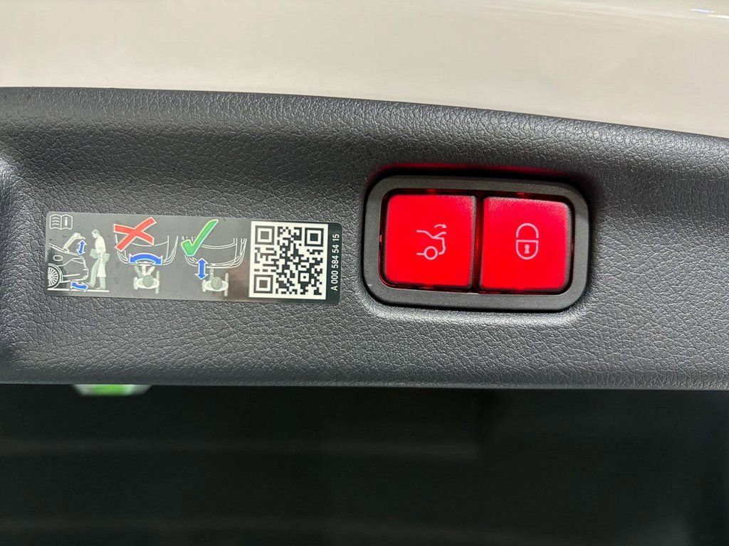 Used 2024 Mercedes-Benz C 43 AMG 4MATIC Sedan w/ Pinnacle Trim Package image 34