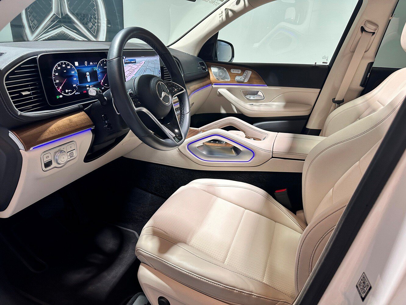 Certified 2024 Mercedes-Benz GLS 450 4MATIC image 10
