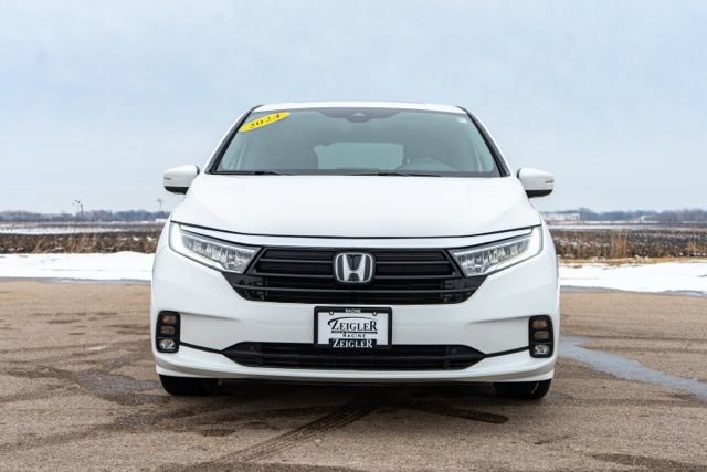 Used 2024 Honda Odyssey EX-L image 2