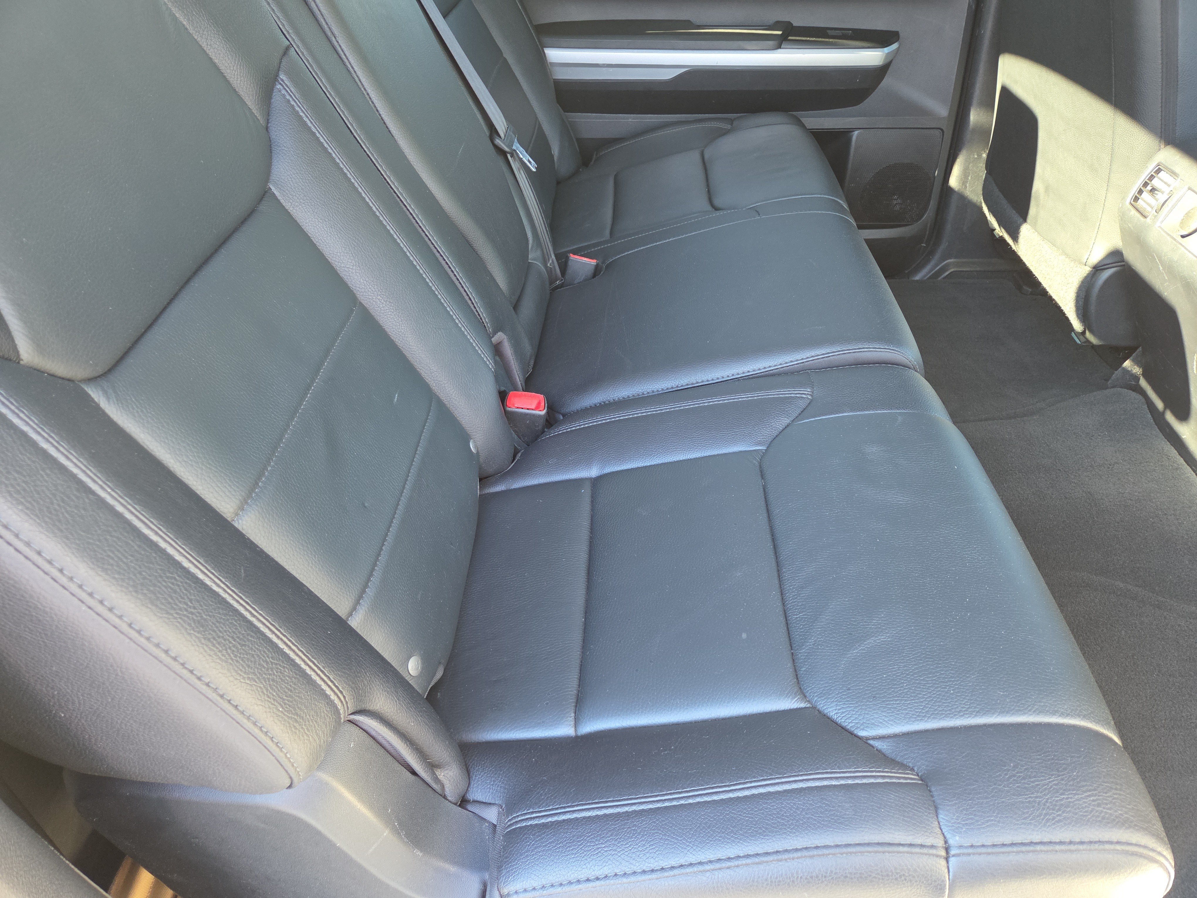 Used 2016 Toyota Tundra Limited w/ Limited Premium Package AWD/4WD image 21