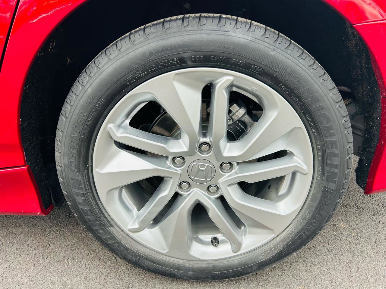 Used 2019 Honda Accord LX image 12