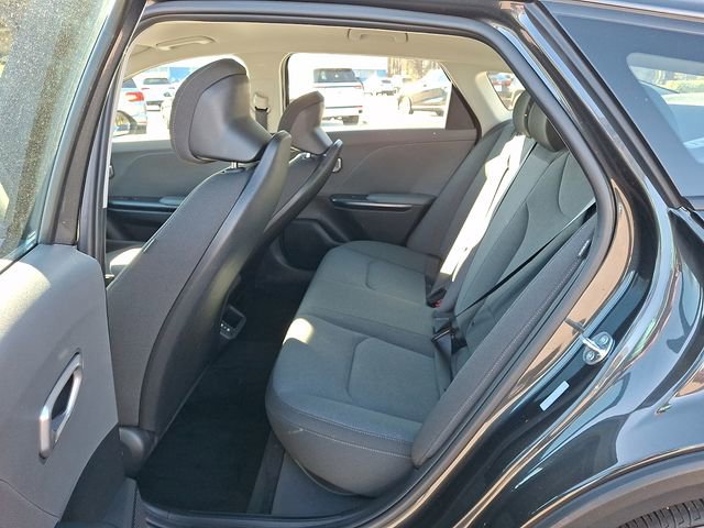 Used 2025 Kia K4 LX image 13