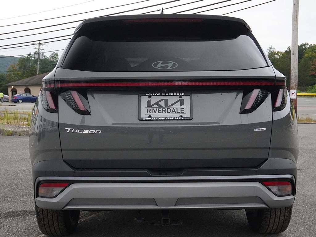 Used 2025 Hyundai Tucson SEL AWD/4WD image 13
