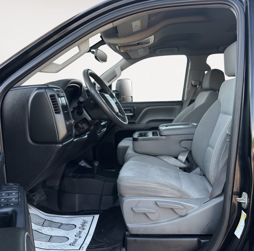 Used 2015 GMC Sierra 2500 4x4 Double Cab w/ Sierra Convenience Package image 12
