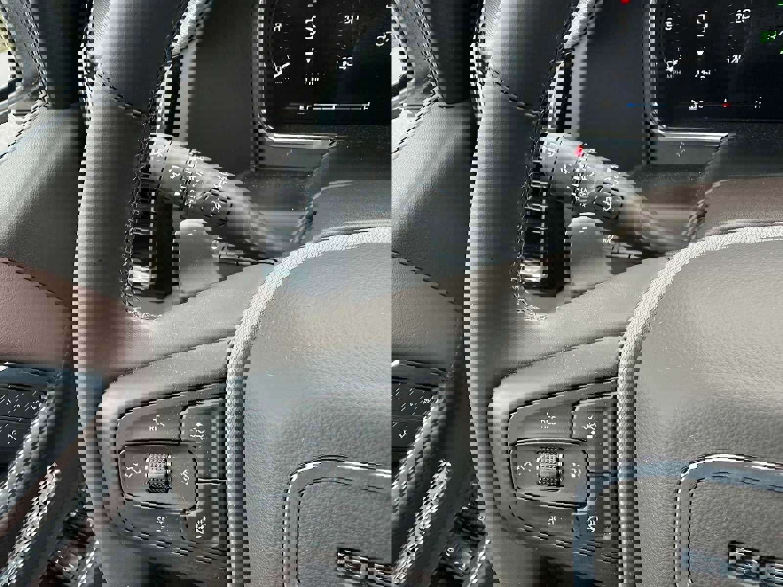 New 2026 GMC Sierra 1500 Denali w/ Denali Reserve Package image 34