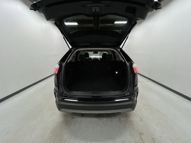 Used 2023 Ford Edge SEL image 24