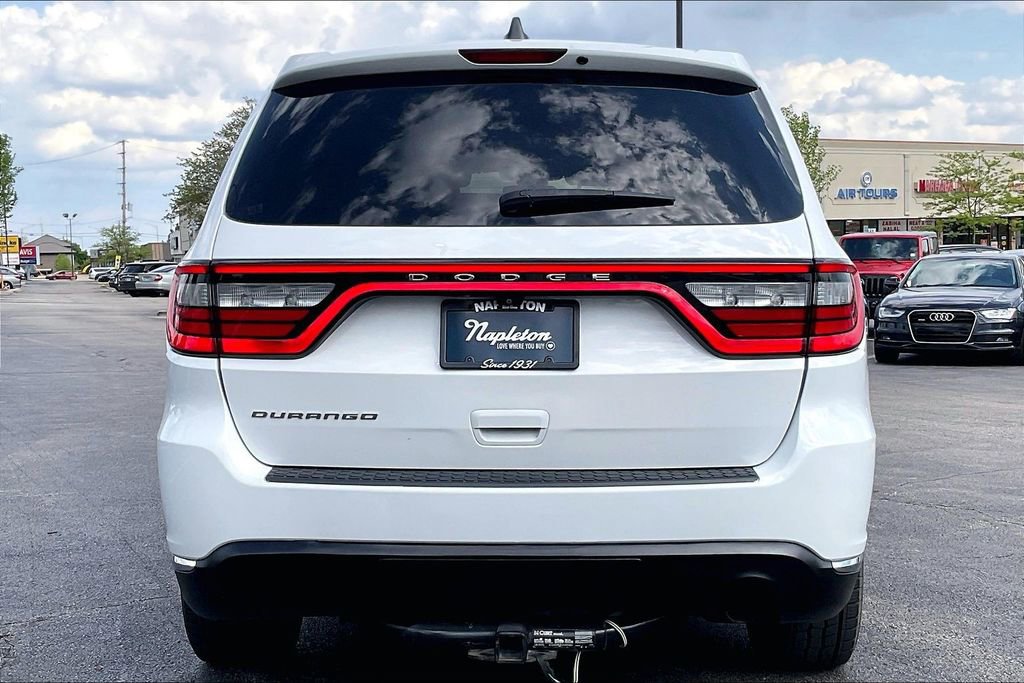 Used 2018 Dodge Durango SXT w/ 3rd Row Seating Group RWD image 3