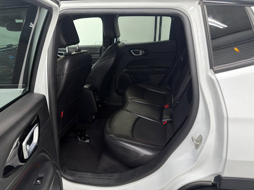 Used 2023 Jeep Compass Trailhawk AWD/4WD image 20