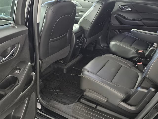 Used 2019 Chevrolet Traverse Premier w/ Redline Edition AWD/4WD image 16