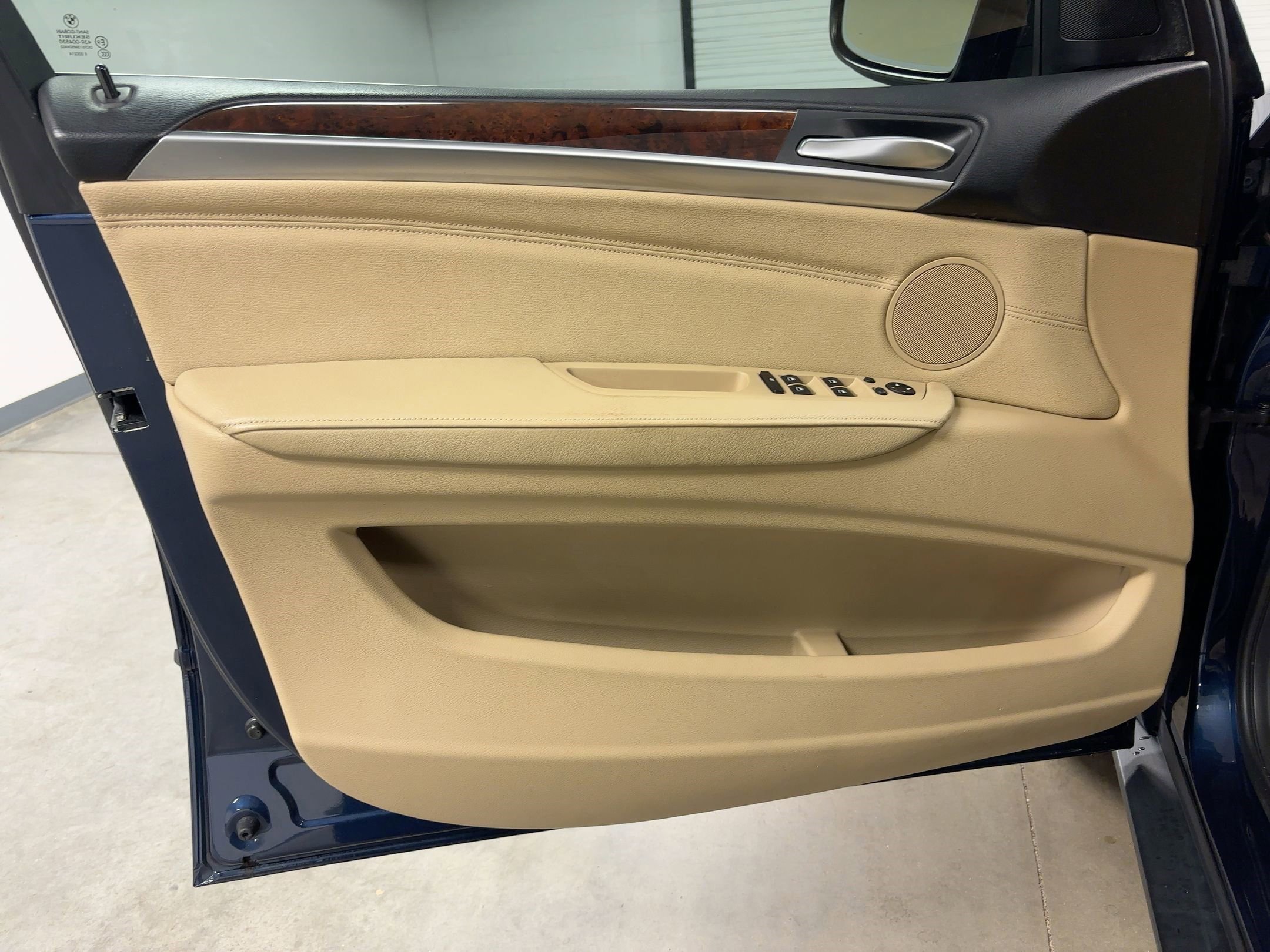 Used 2013 BMW X5 xDrive35d image 21