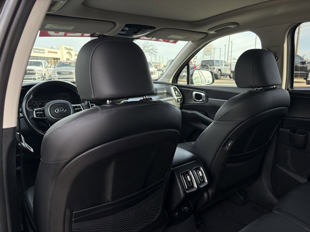 Used 2021 Kia Sorento S w/ Panoramic Sunroof Package image 26