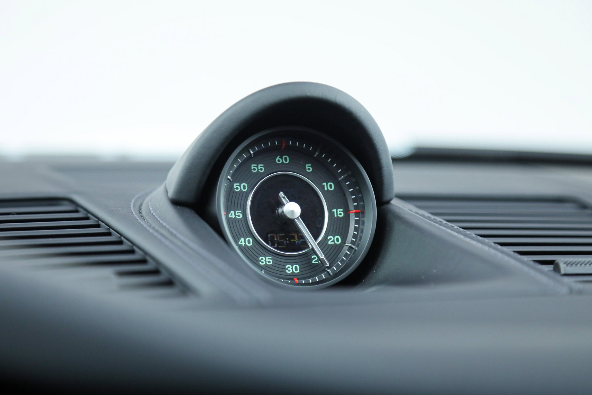 Used 2023 Porsche 911 Sport Classic image 29