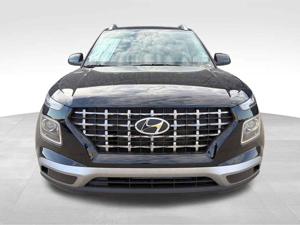 New 2026 Hyundai Venue SEL FWD image 11