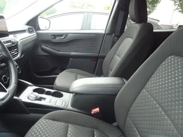Used 2023 Ford Escape Active AWD/4WD image 7