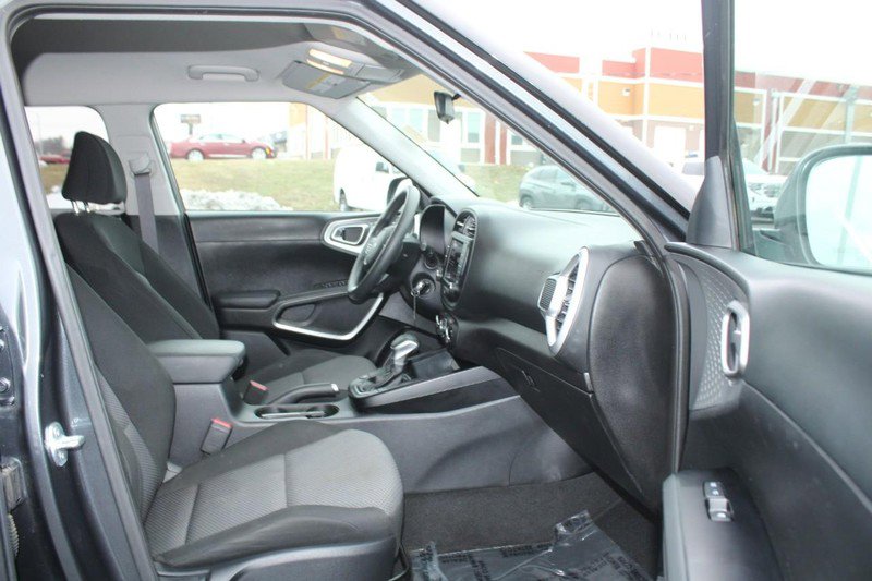 Used 2024 Kia Soul LX w/ Option Group 015 image 12