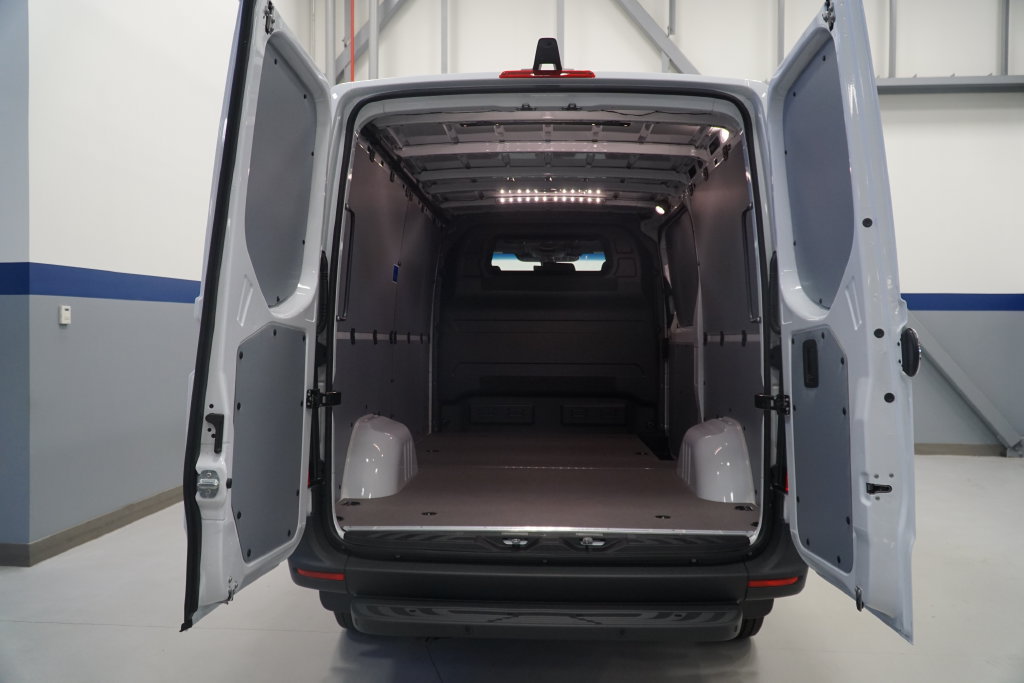 New 2026 Mercedes-Benz Sprinter 2500 image 16