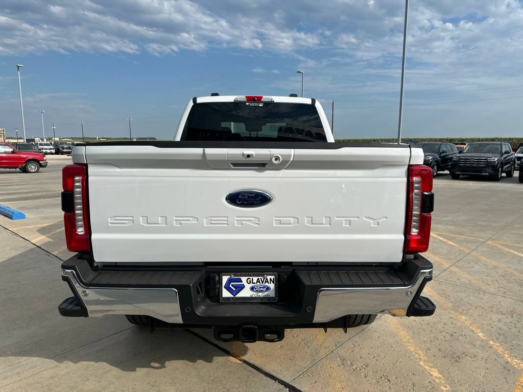 New 2026 Ford F350 XLT w/ XLT Premium Package AWD/4WD image 6