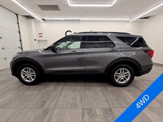 New 2027 Ford Explorer Active AWD/4WD image 2