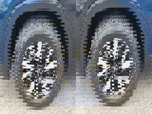 Used 2022 Volkswagen Atlas Cross Sport SE image 33