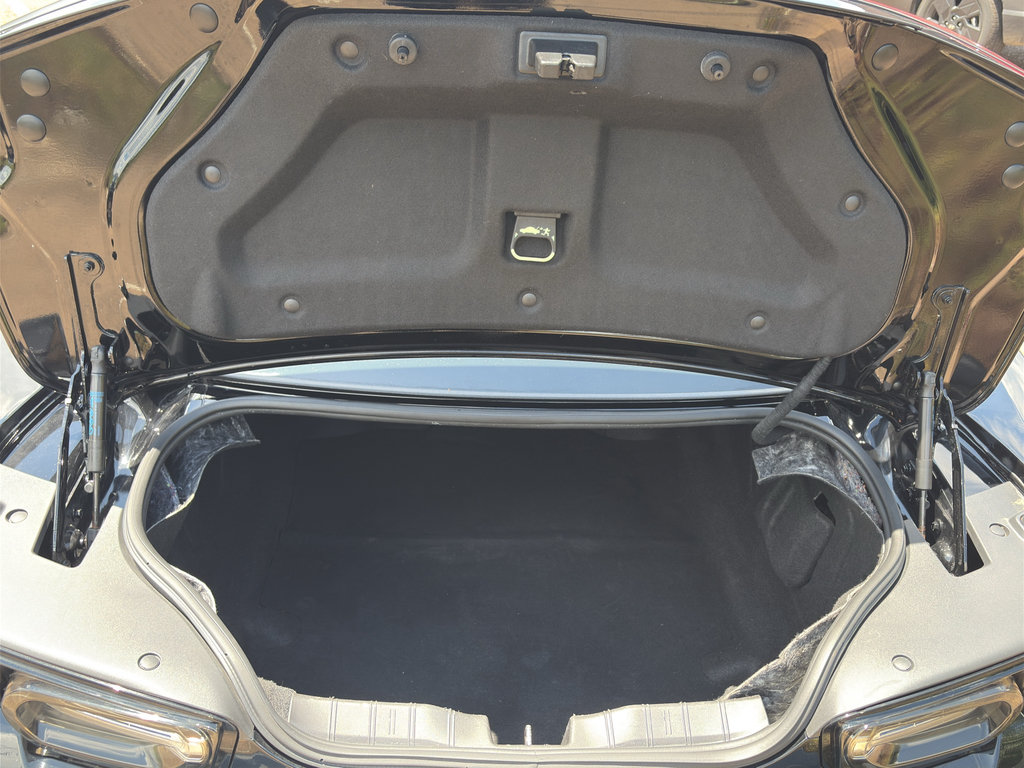 Used 2023 Chevrolet Camaro SS RWD image 6