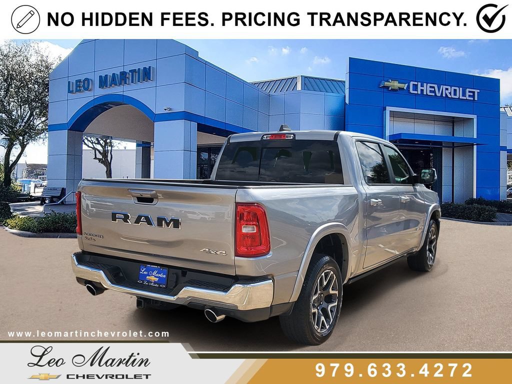Used 2025 RAM 1500 Laramie AWD/4WD image 3