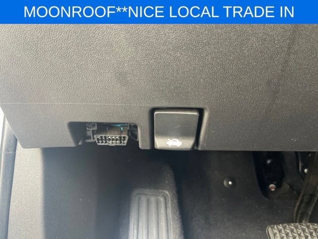 Used 2021 GMC Terrain SLE w/ Driver Convenience Package FWD image 24