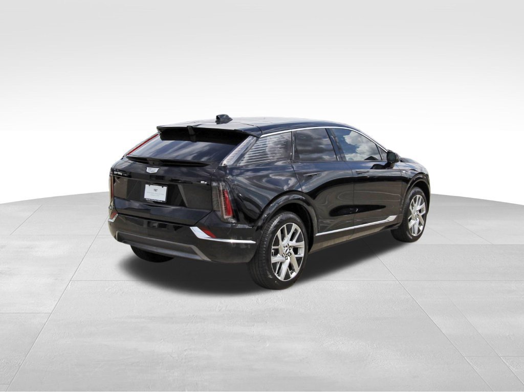 New 2027 Cadillac Optiq Luxury AWD/4WD image 4