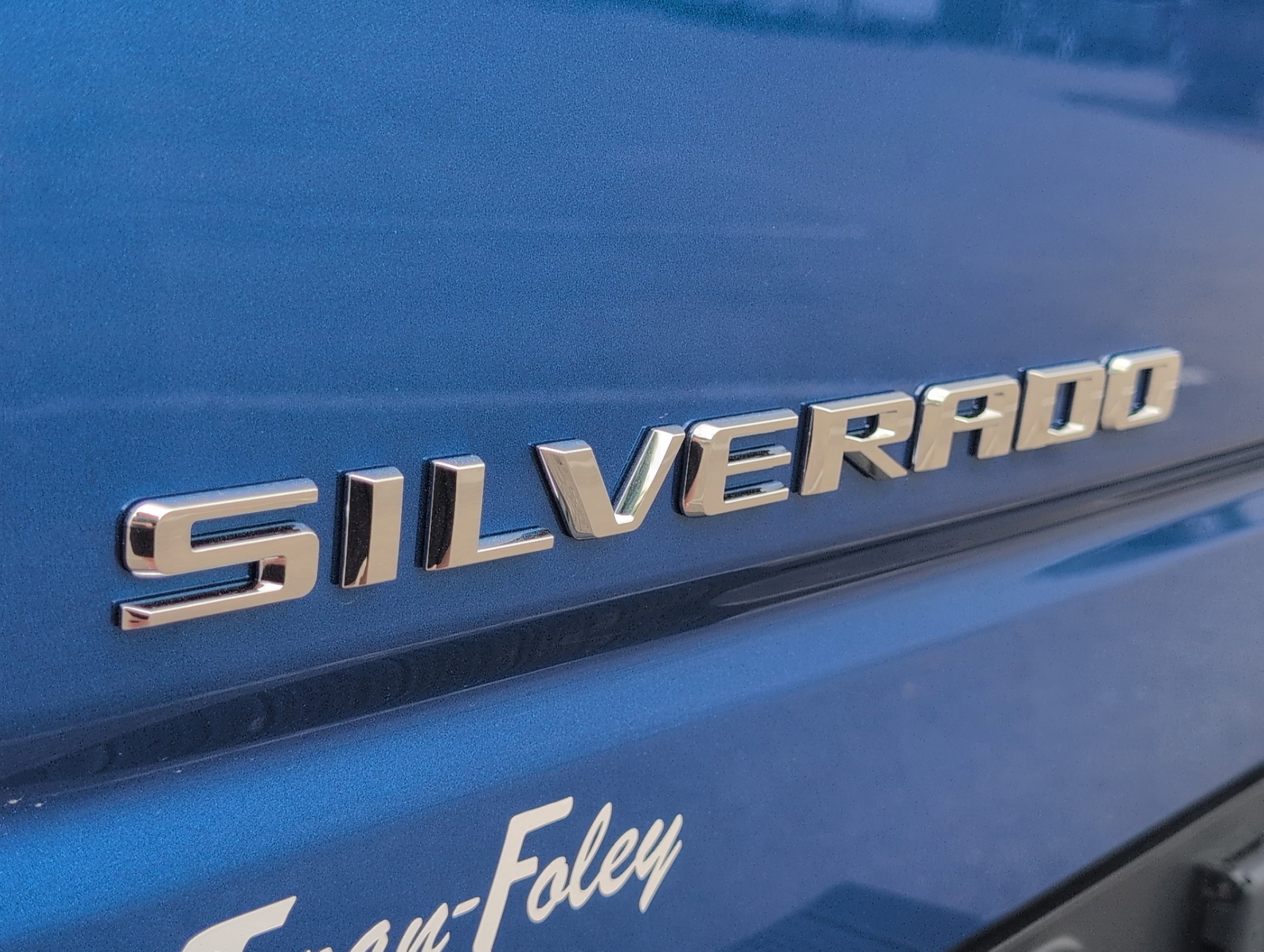 Used 2023 Chevrolet Silverado 1500 LTZ image 11