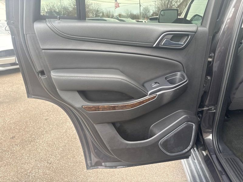 Used 2017 Chevrolet Tahoe LS w/ Enhanced Driver Alert Package image 13
