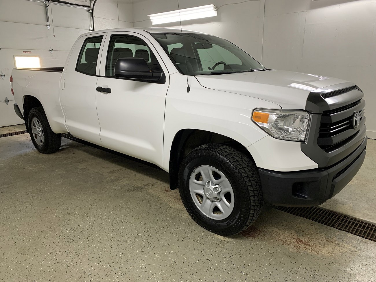 Used 2017 Toyota Tundra SR