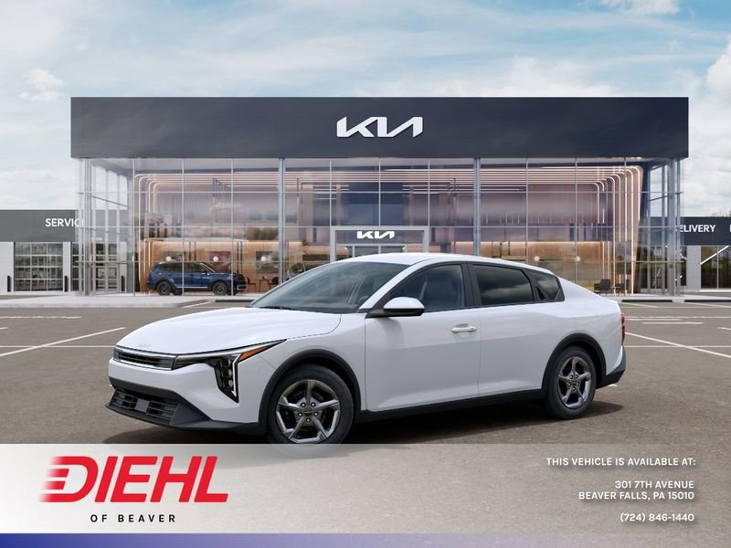 New 2026 Kia K4 LXS image 1