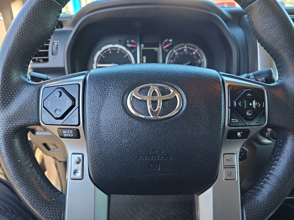 Used 2021 Toyota 4Runner Limited image 27
