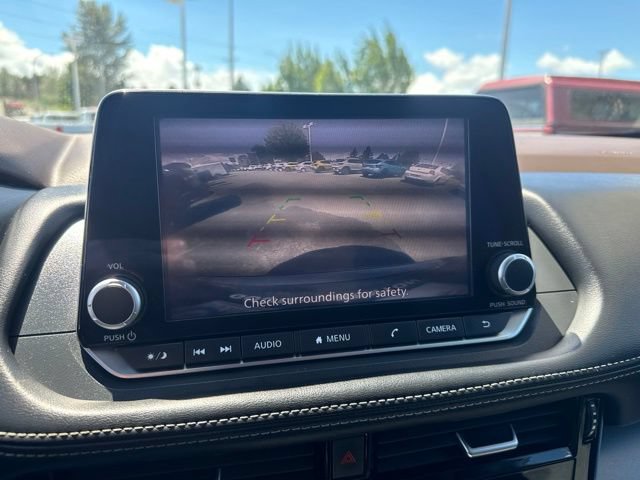 Used 2022 Nissan Rogue SV FWD image 18
