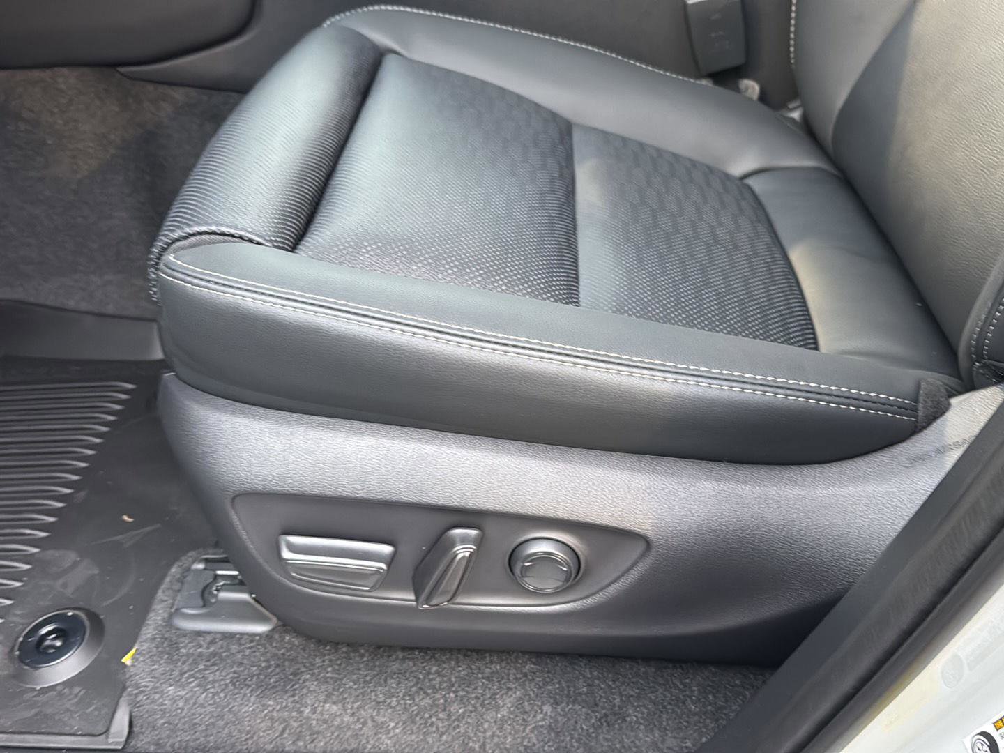 New 2026 Toyota Land Cruiser image 28