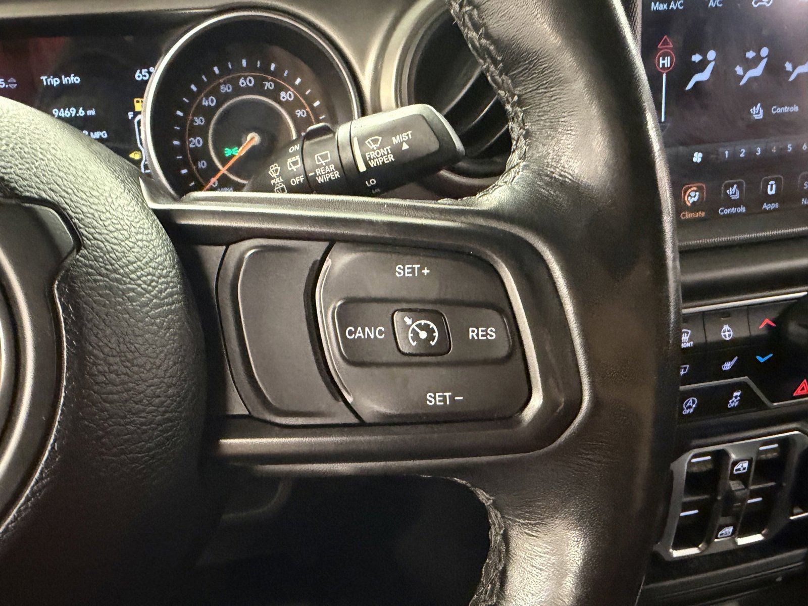 Used 2021 Jeep Wrangler Unlimited Willys image 19