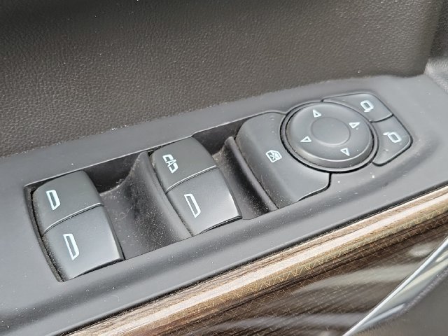 Used 2022 Chevrolet Silverado 1500 LT Trail Boss w/ LT Trail Boss Premium Package AWD/4WD image 20