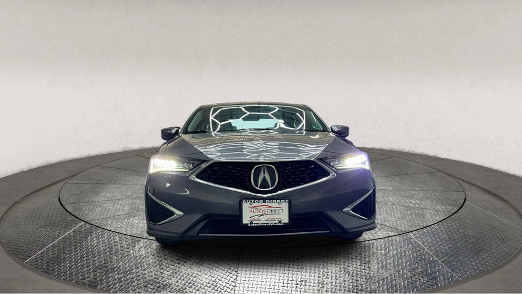 Used 2020 Acura ILX image 2