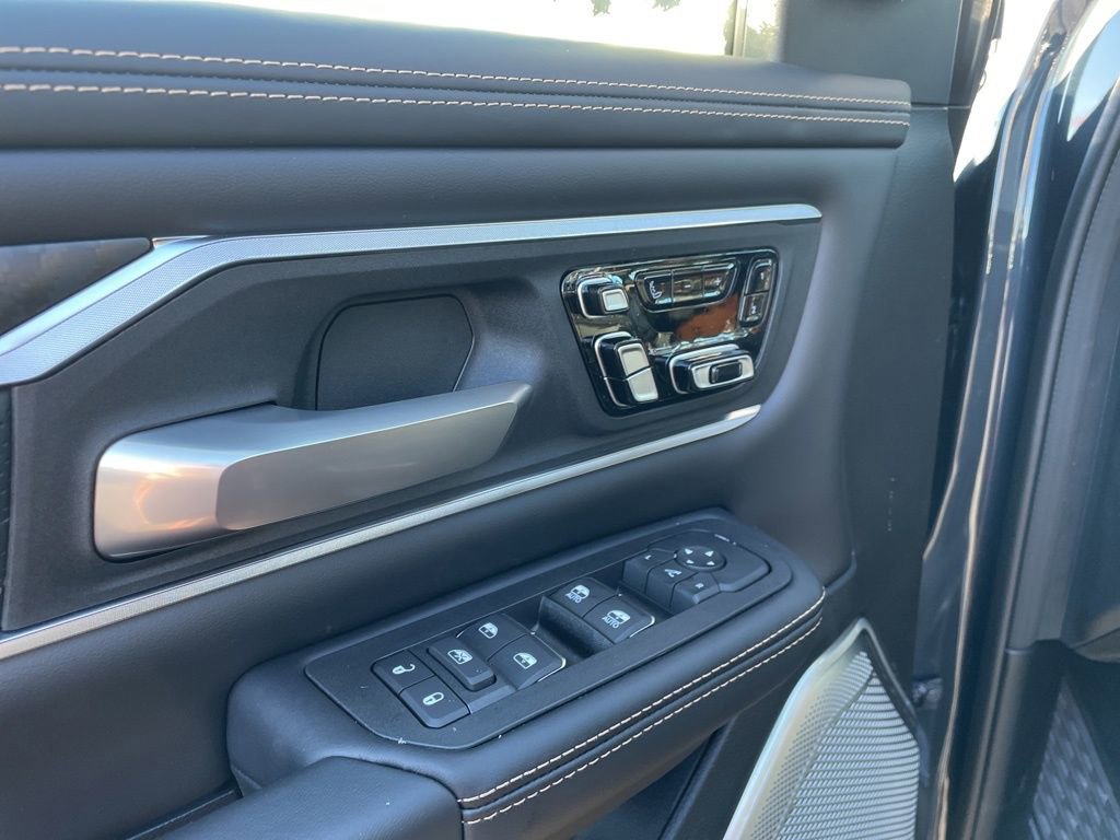 New 2026 RAM 1500 Tungsten w/ Trailer Tow Group image 21