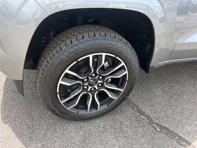 Used 2025 Chevrolet Colorado Z71 w/ Technology Package image 10