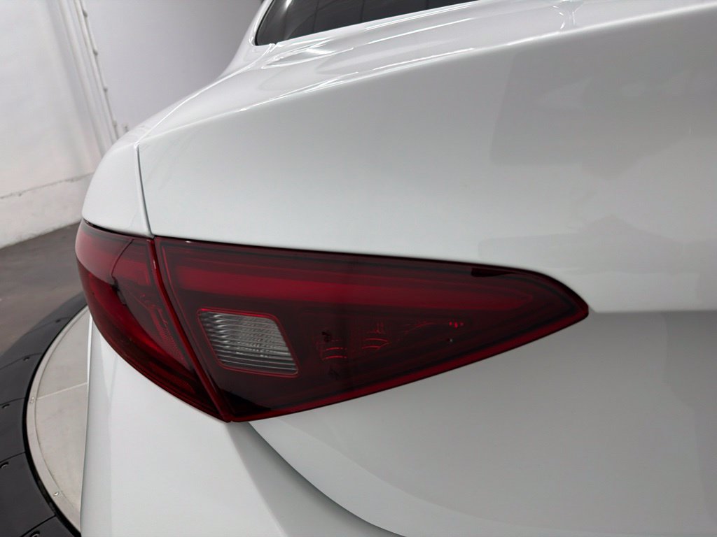 Used 2023 Alfa Romeo Giulia Ti RWD image 12