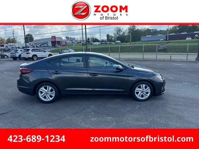 Used 2020 Hyundai Elantra Value Edition w/ Winter Weather Package FWD image 1