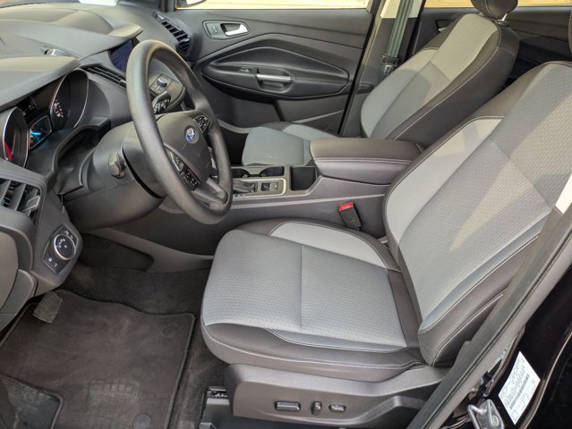 Used 2019 Ford Escape SE image 14