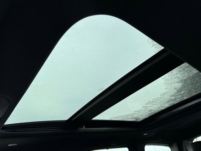 New 2026 Chrysler Pacifica Limited w/ S Appearance Package image 27