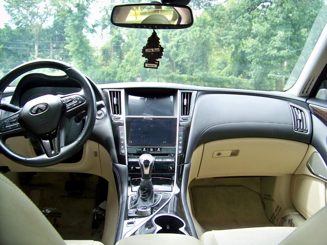 Used 2018 INFINITI Q50 Luxe w/ Cargo Package (L95) image 12