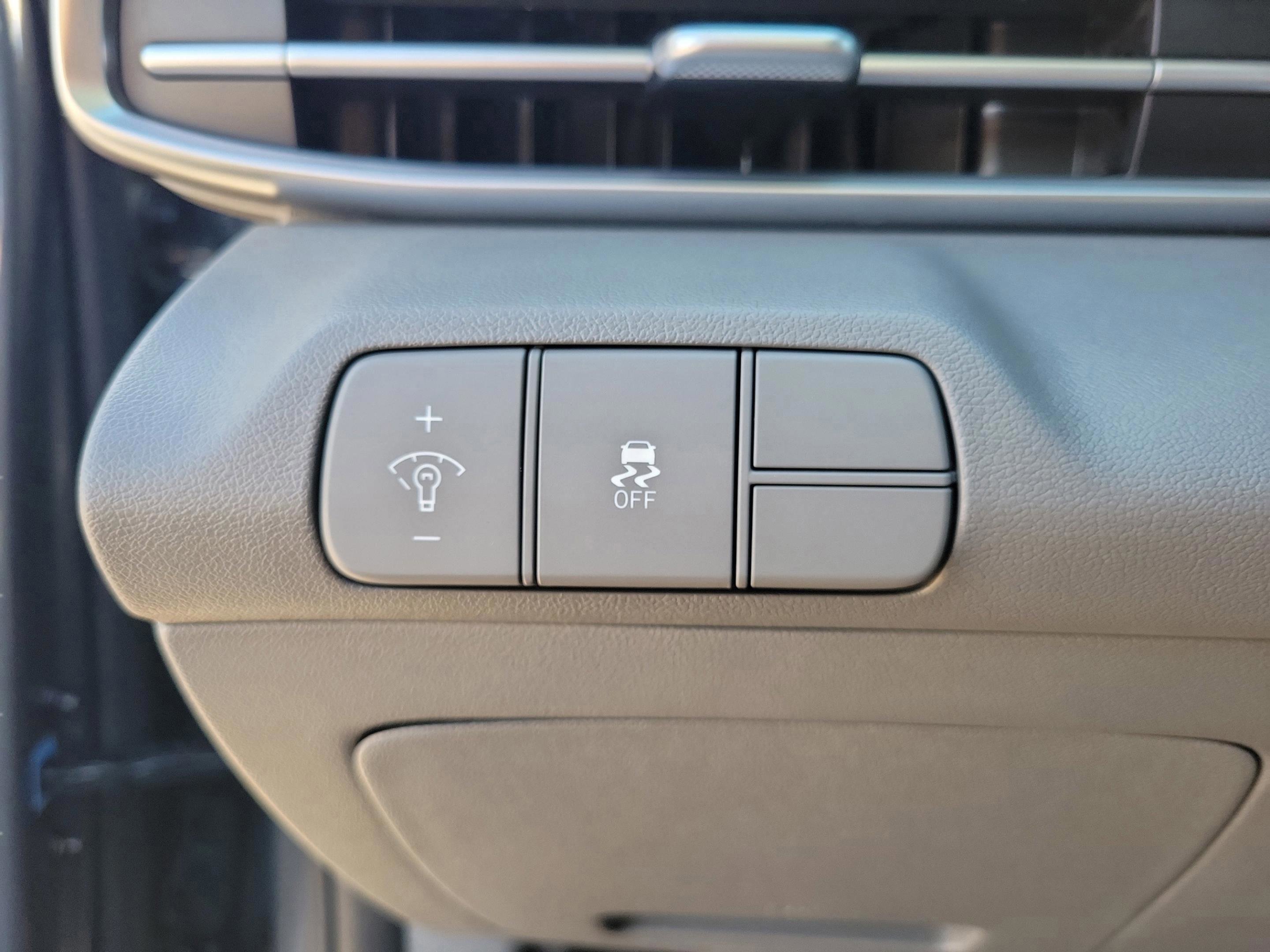 New 2026 Hyundai Elantra SEL Sport image 10