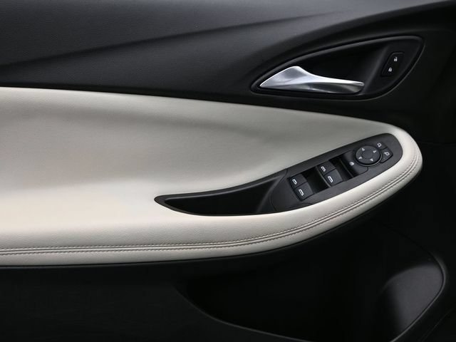 Used 2020 Buick Encore GX Select FWD image 8